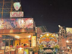 -席娜卡琳火车铁道夜市