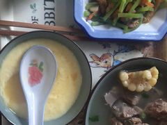 -爱的果实月嫂育婴师(世纪东方店)