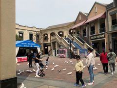 -王府井奥莱临潼小镇(临潼店)
