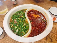 鸳鸯水煮牛肉-成都吃客(九眼桥店)