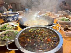 -大众跷脚牛肉馆·非遗传承单位(峨眉山店)