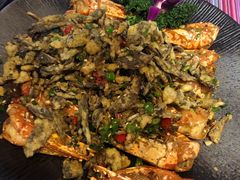 -香巴拉云南餐厅(华莱坞店)