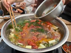 -黑竹沟新场牛肉火锅