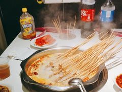 -佰人王串串香火锅(洋珠巷店)