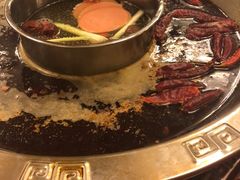 -山城年华老火锅(玉林店)