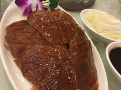 特色烤鸭-九花山烤鸭店