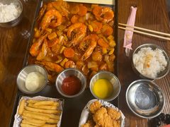 -炸鸡情侣韩式料理(中央大街店)