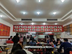 大堂-东街钟楼肉粽(总店)