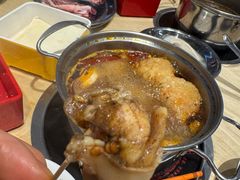 -瑞虹新天地月亮湾
