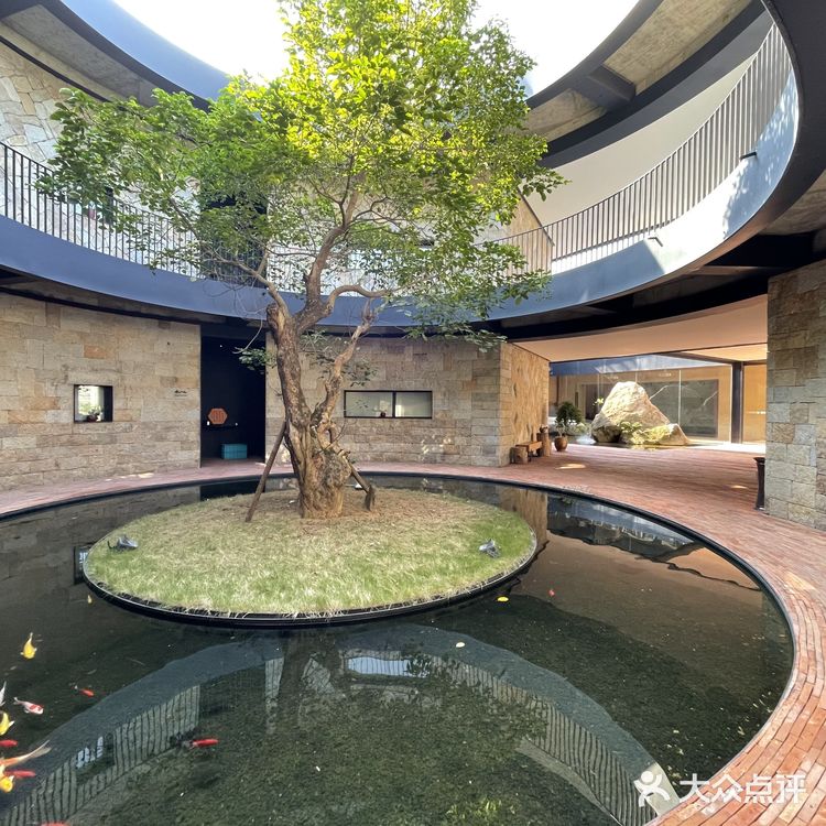 泉州晋江|这不只是吃饭是设计之光|巨石餐厅|由心