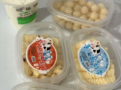 -锦明酸奶店新疆特产(斯大林西路四巷店)