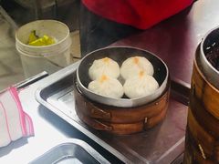 蟹黄汤包-鲁氏汤包王(长白街店)