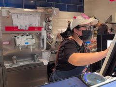 -DQ·蛋糕·冰淇淋(周浦万达店)