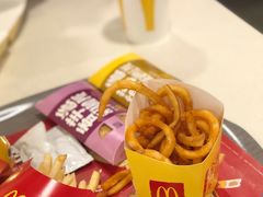 扭扭金条（扭扭薯条）-麦当劳(凯德MALL太阳宫店)