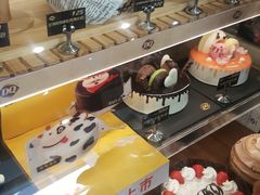 -DQ·蛋糕·冰淇淋(奥特莱斯店)
