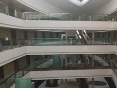 -上海滴水湖皇冠假日酒店