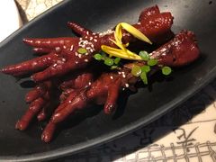 吮指鸡爪-桂满陇天书(南京德基旗舰店)