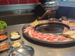 -哈哈碳都·牛肋条无限自助烤肉(台江万达店)