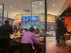 大堂-蝴蝶里·粤菜·点心(龙湖杭州金沙天街店)