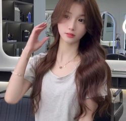 -IU潮牌·SALON