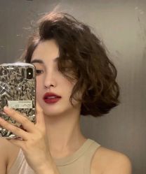 -AYO SALON