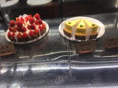 -黑草莓(重庆路店)