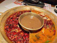 -哥老官重庆美蛙鱼头(五角场合生汇店)