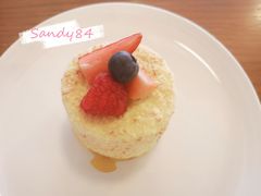 焦糖苹果浮云蛋糕-UPPER KITCHEN(延安路店)
