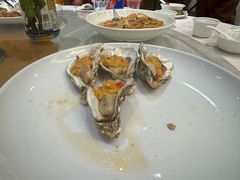 -鹏城人家海鲜酒家·23年老字号(较场尾店)