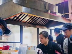 -何永光123鲜牛肉馆(1号店)