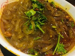 -万记麻辣烫国展总店