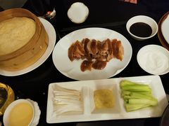 嘉府果木片皮鸭-上海苏宁宝丽嘉酒店·嘉府壹号中餐厅