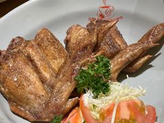 -Lia Cafe Bar Restaurant松山咖啡屋