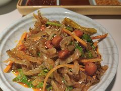 泡椒鱼皮-猪啊牛呀羊啊铜盘烤肉(正大广场店)