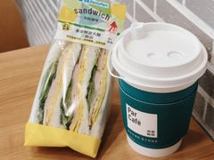 -全家便利店(南峰中心店)