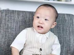 -东方童话儿童摄影(万州店)