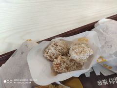 -华莱士·炸鸡汉堡(蜜欢购物店)