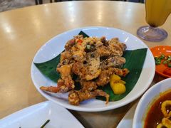咸蛋黄软壳蟹-大树下海鲜饭店