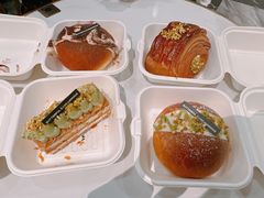 -BUTTERFUL&CREAMOROUS 黄油与面包(万象城店)
