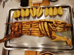 烤乳猪(大猪)-浮何烤铺(桐梓林店)