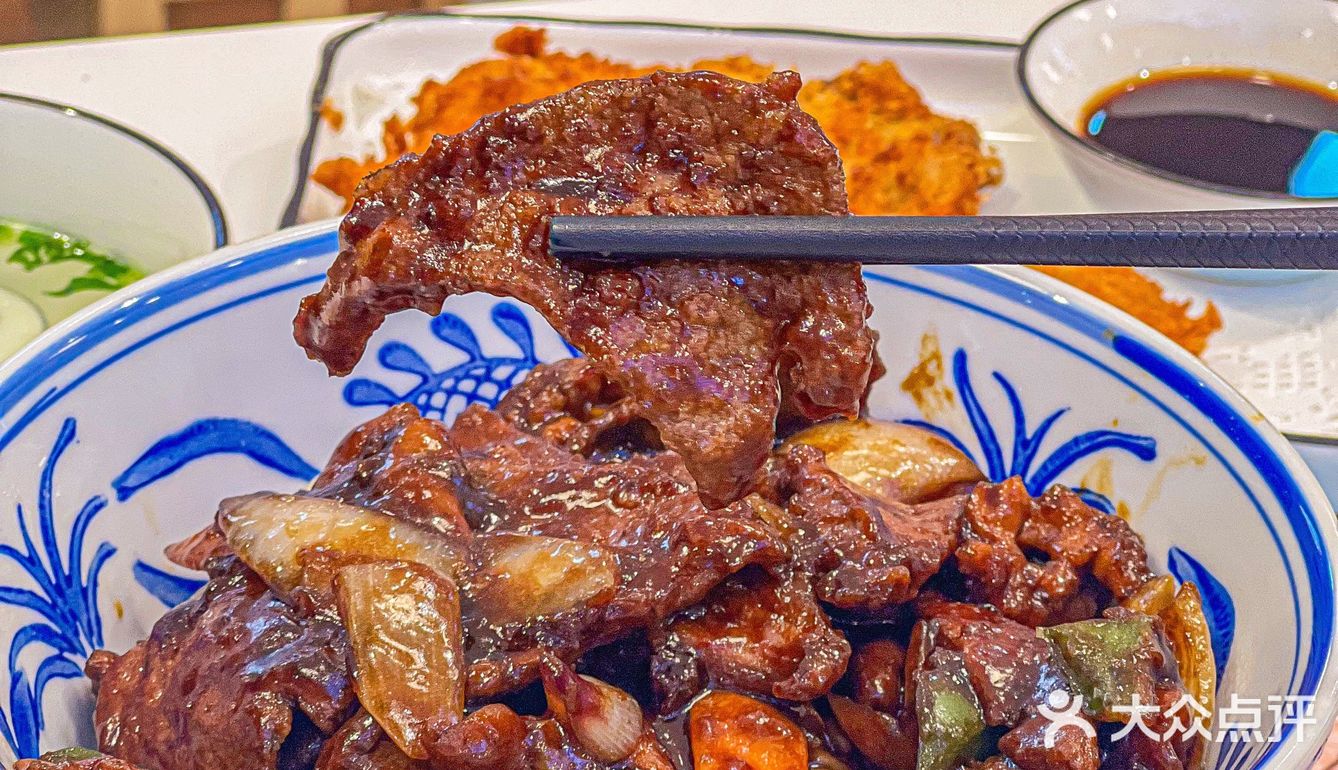 魔都ju好吃的猪三宝拌面