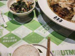 -渔语鱼酸菜鱼新川菜(来福士店)