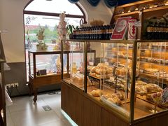 -莫斯科餐厅面包坊(北展店)