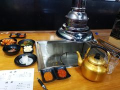 -肉甲韩国木炭烤肉(新壹街1店)