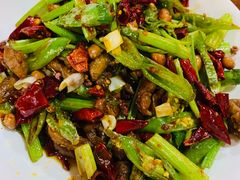 -华光驿站私房菜·黑金冠