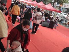 -广州白马服装市场