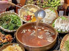 -阿山卓·野生菌火锅·纳西火塘烤肉