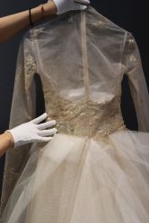 -Vera Wang婚纱礼服旗舰店