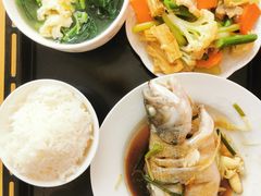 -爱的果实月嫂育婴师(世纪东方店)