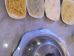 -光头药膳鸡(莱茵小镇店)
